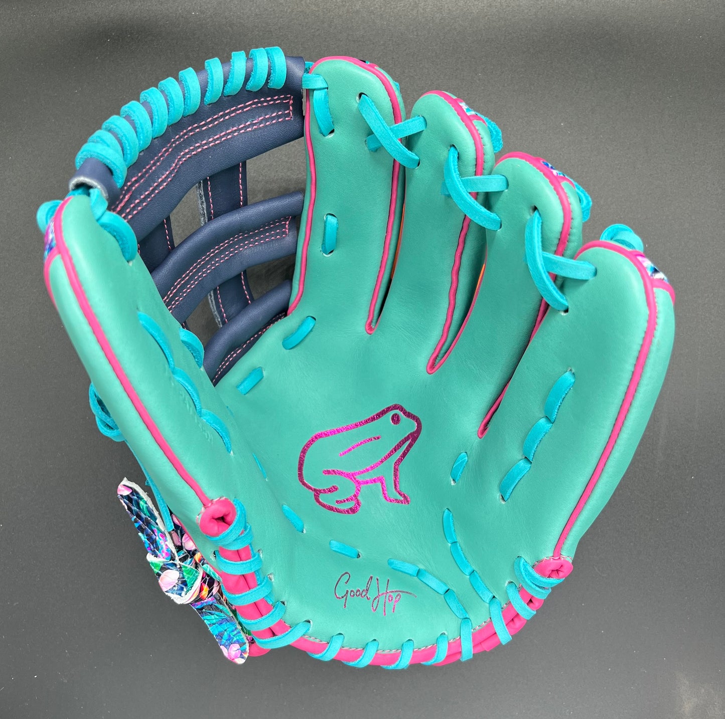 12" Softball H web