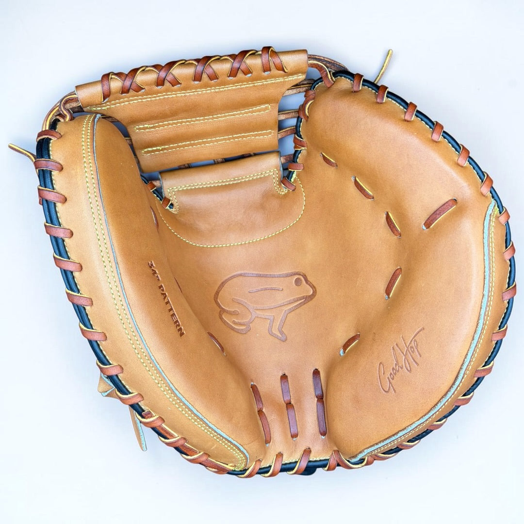 34" Premium Steerhide Adult Catcher's Mitt