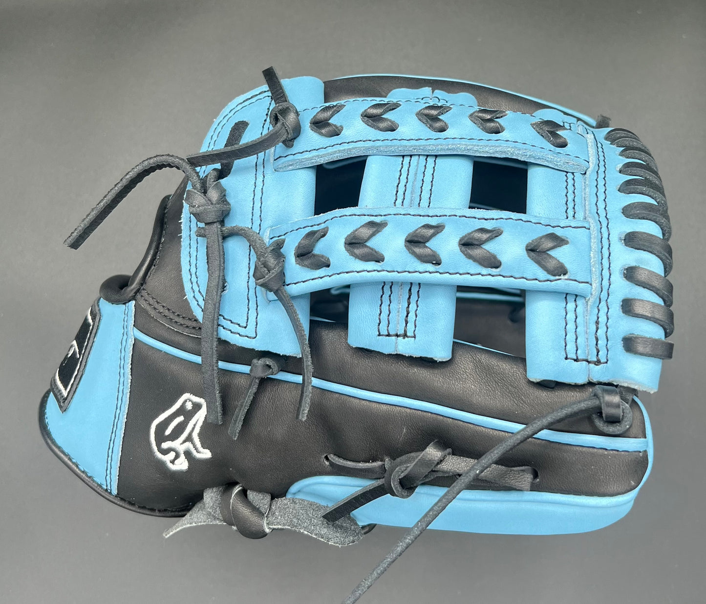 11.75" Laced H web
